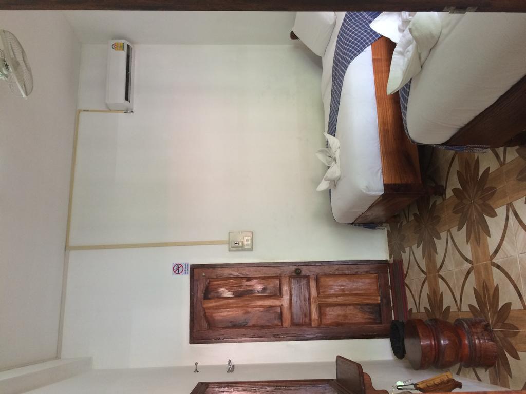 Phonemany Guesthouse Pakbeng Exterior photo